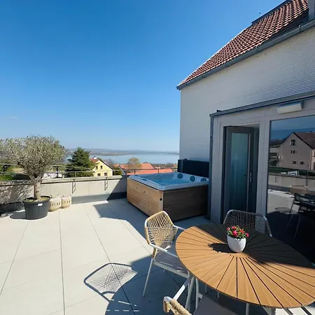Milujto, Pálava Apartamento *