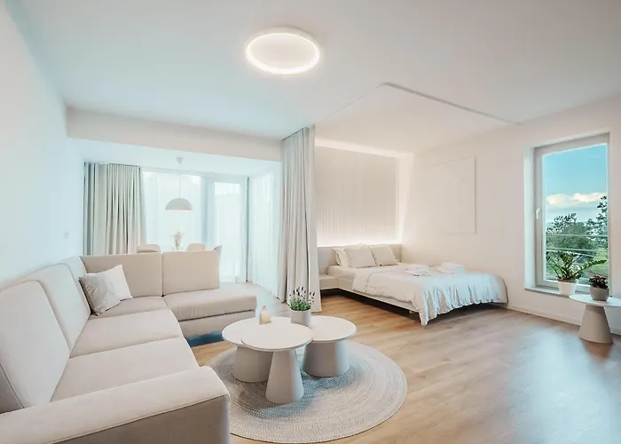 Milujto, Palava Apartment
